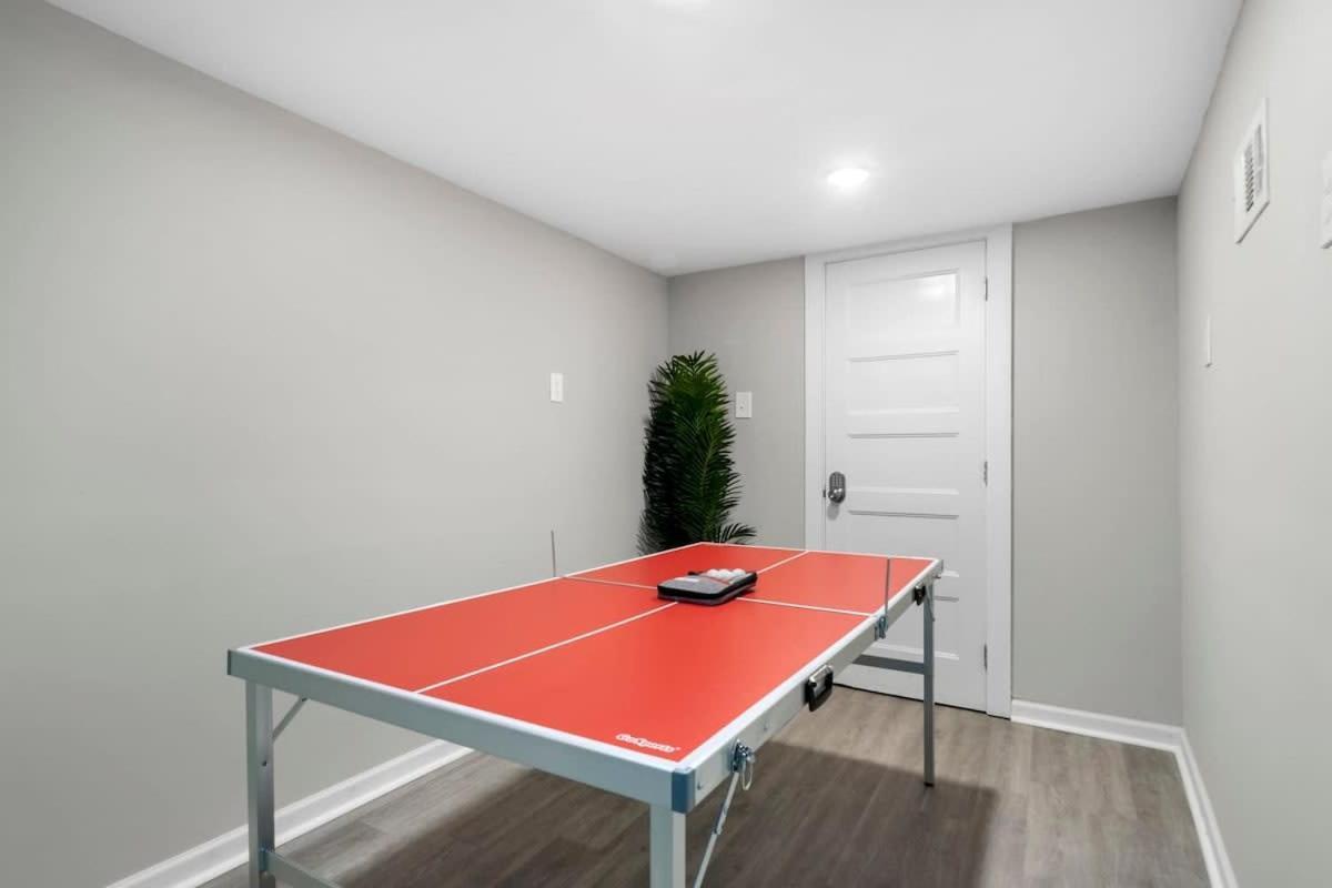 Gorgeous Est Mercedes Stdm 10-min Patio Slps 10 Holiday home Atlanta