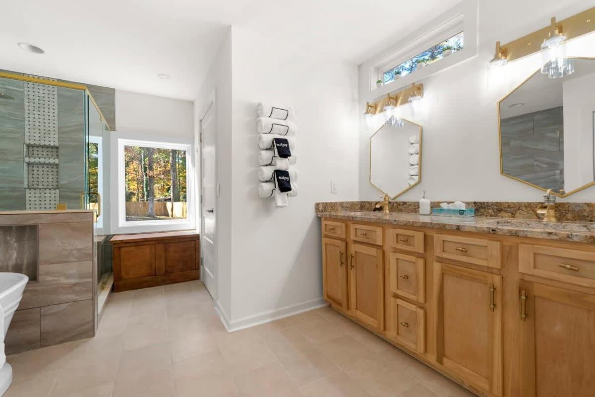 Gorgeous Est Mercedes Stdm 10-min Patio Slps 10